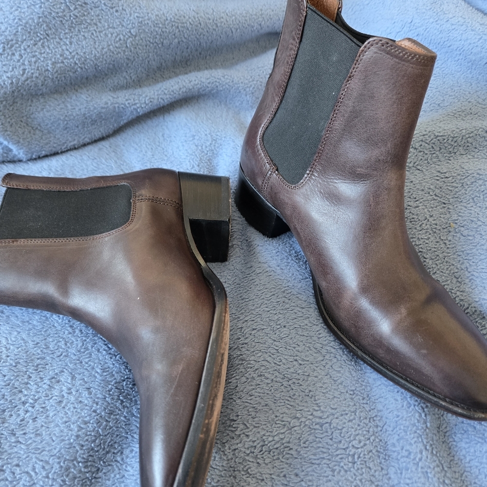 Frye Sacha Chelsea Boot Dark Brown Leather Pointed Toe Ankle Boots 7.5 - Picture 9 of 15